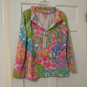 Lily Pulitzer pullover size large